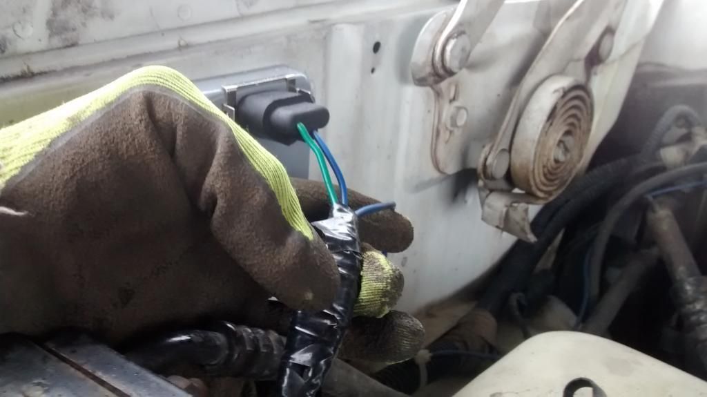 92 alternator wire runs to fuse box | Page 2 | Dodge Cummins Diesel Forum